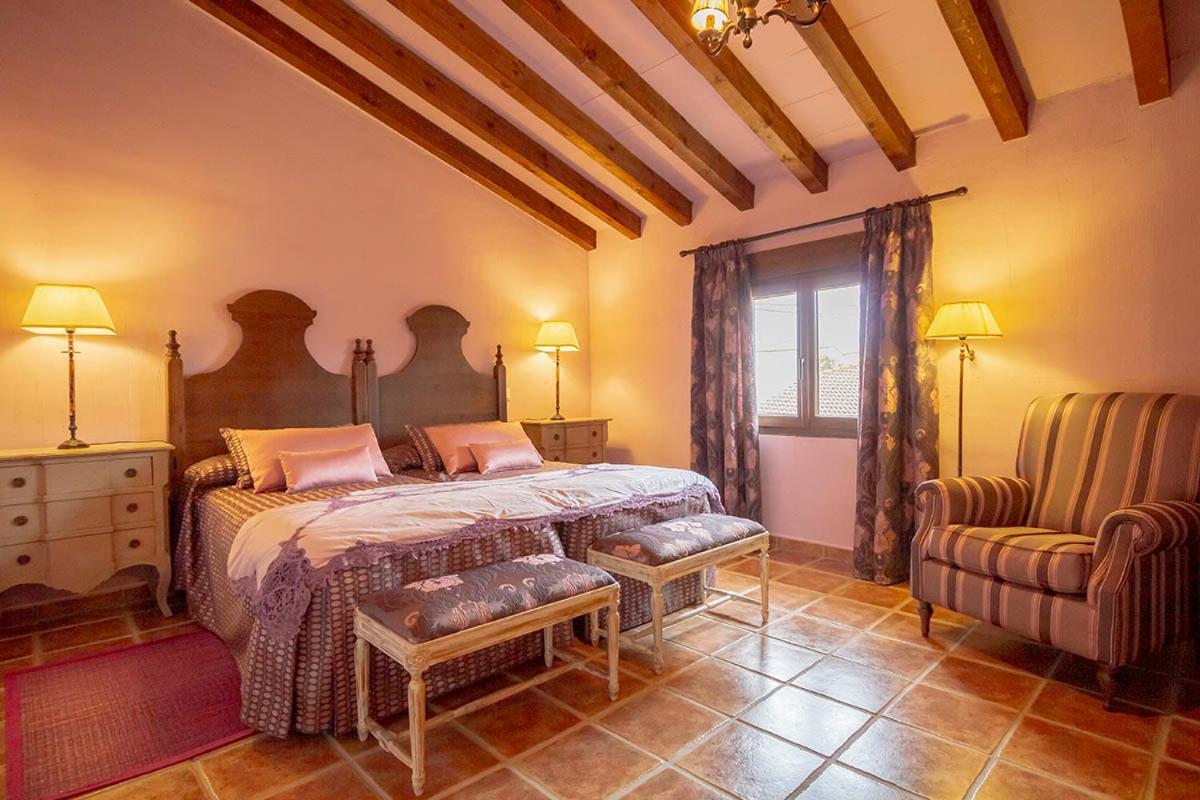 Гостевой дом Mis Cuatro Estaciones, Casa Boutique Сотос-де-Сепульведа Экстерьер фото